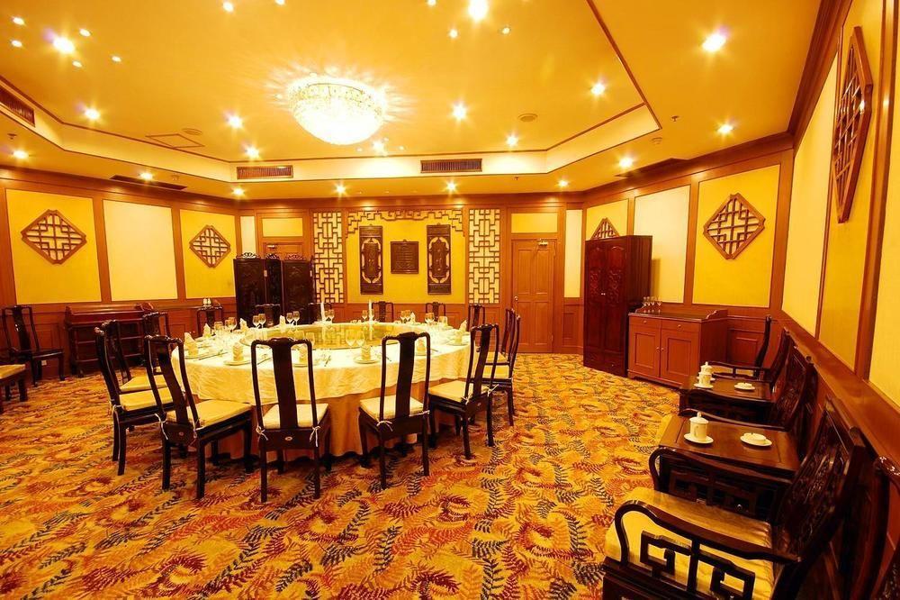 Wuxi Grand Hotel Exterior photo