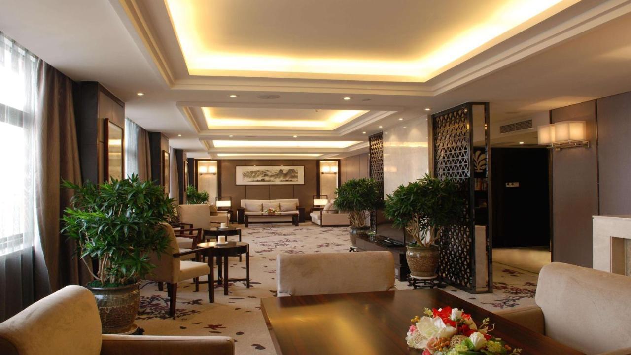 Wuxi Grand Hotel Exterior photo